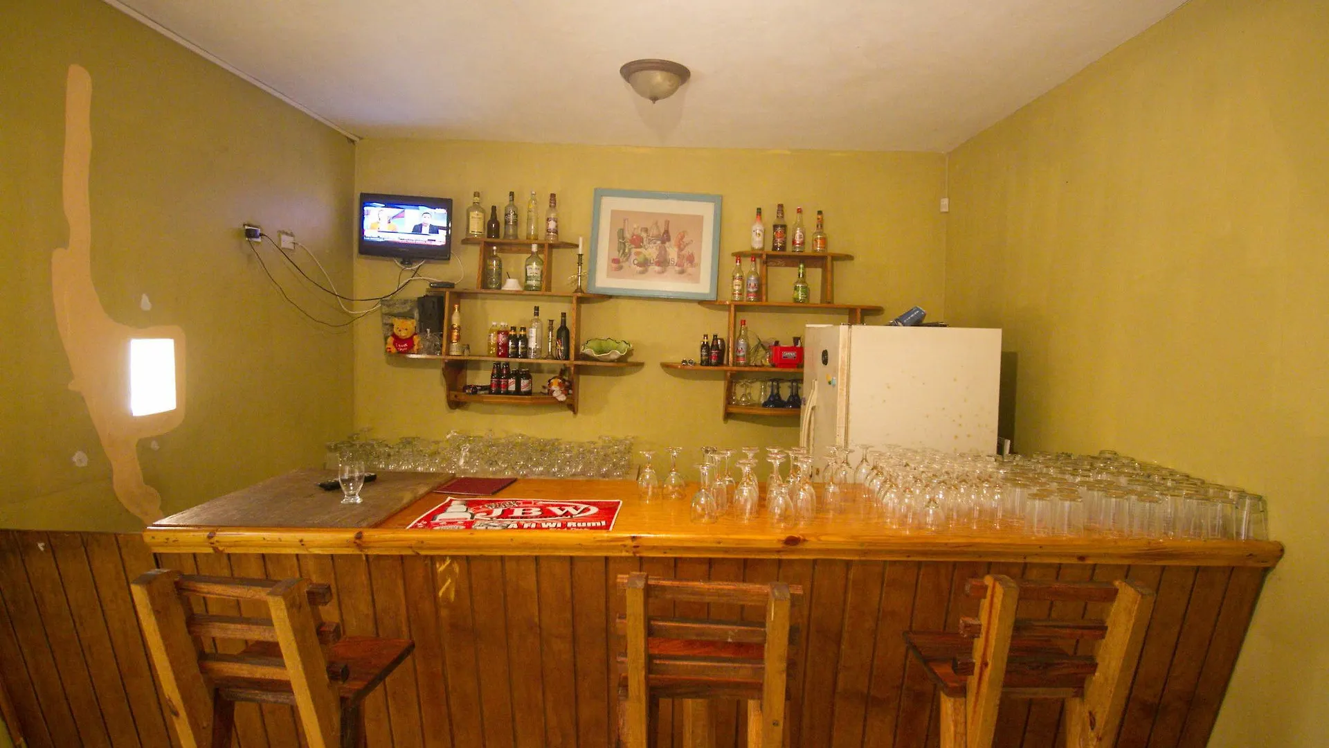 Chateau Margarite Bed And Breakfast Бухта Монтего
